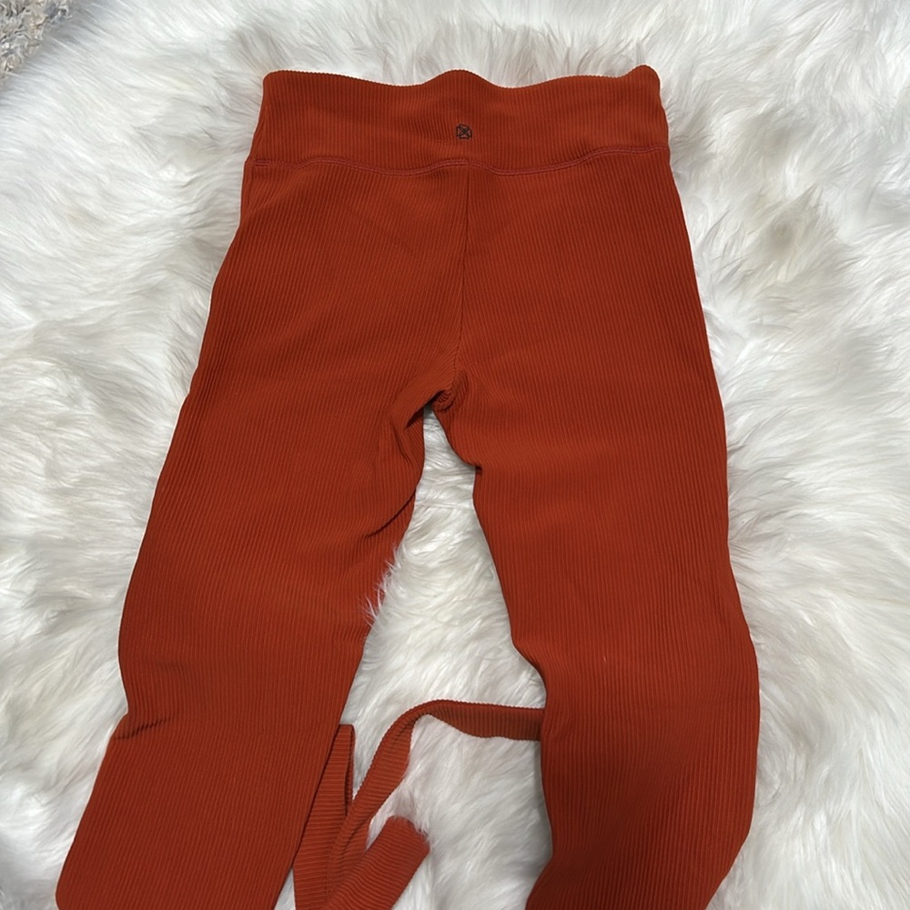 DEVON WINDSOR Women’s Sophia Bow Tie Hem Barre Athletic Leggings-S-#0016 - Picture 5 of 9